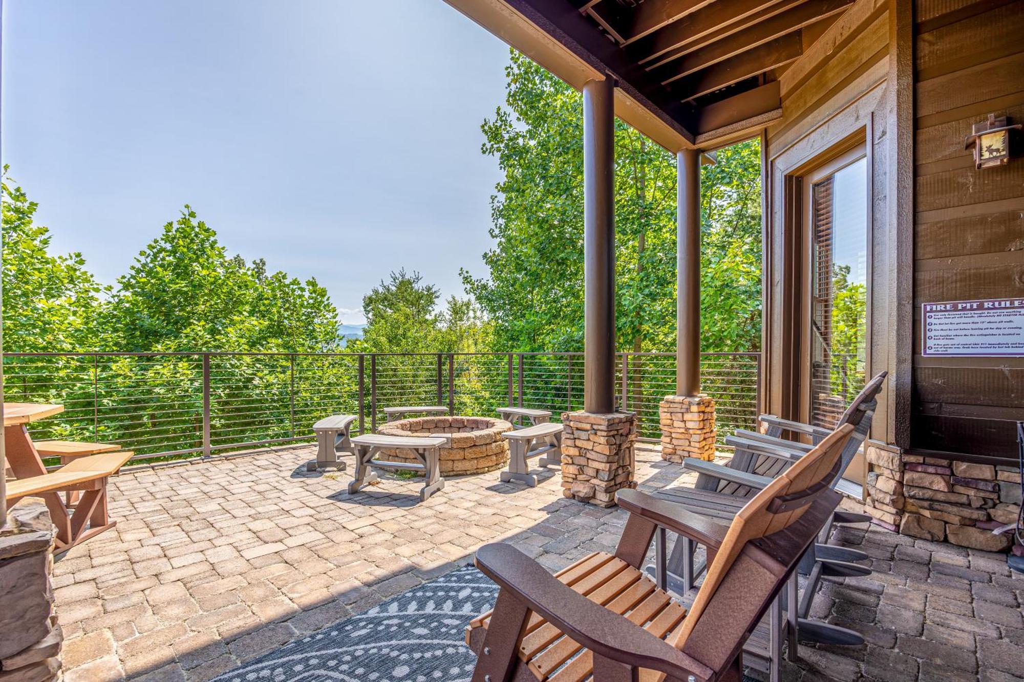 Five Bears Mountain View Lodge Sevierville Exterior photo