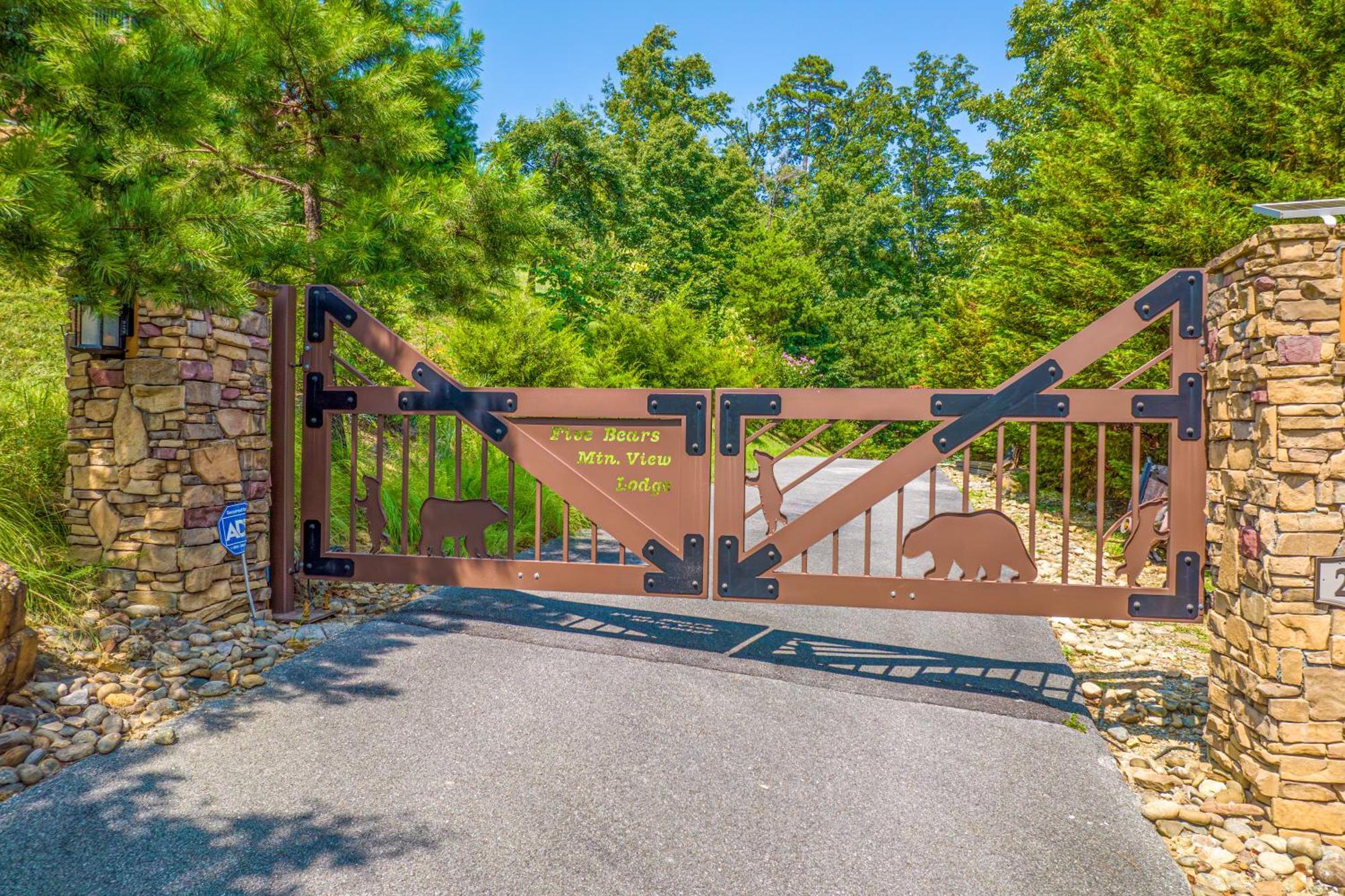 Five Bears Mountain View Lodge Sevierville Exterior photo